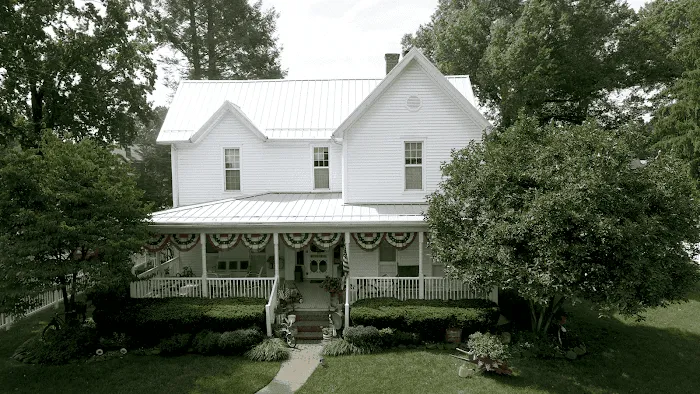 Amish Country Roofing Picture 6