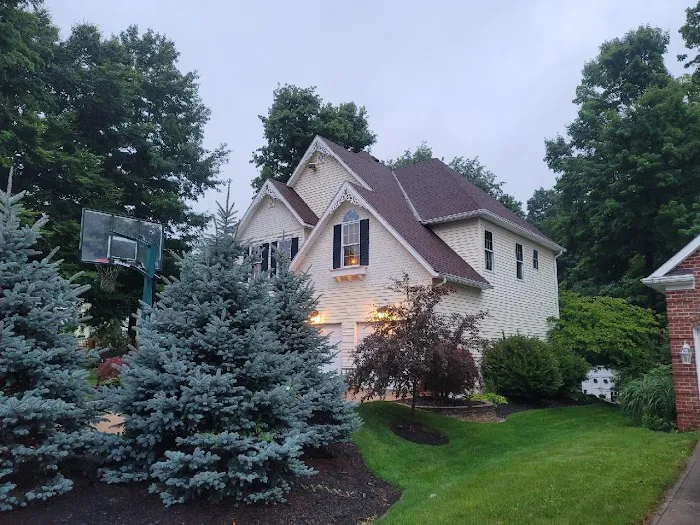 J & J Roofing Picture 1