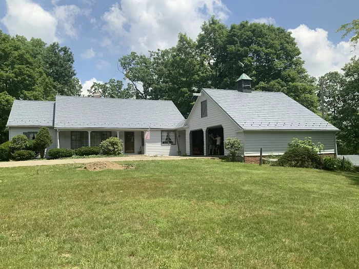 AM Roofing Systems LLC Picture 2