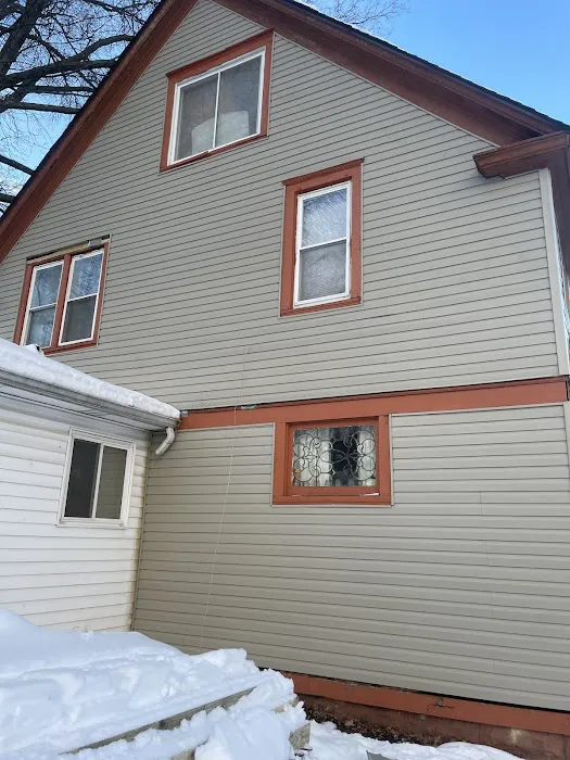 J & M Roofing & Exteriors LLC Picture 4