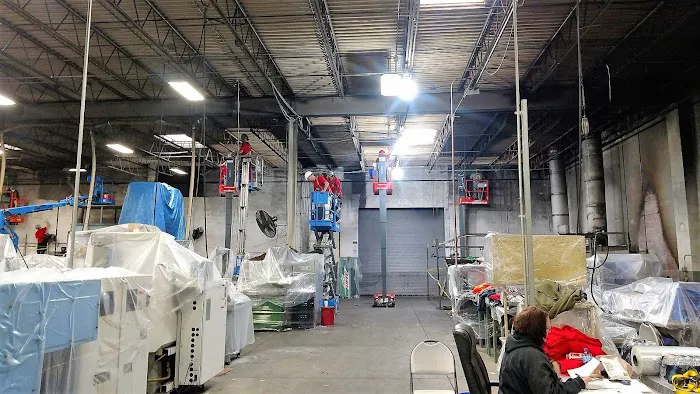 H & M Roofing And Exteriors LLC Picture 2