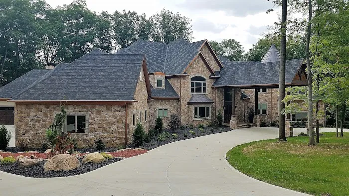 H & M Roofing And Exteriors LLC Picture 6