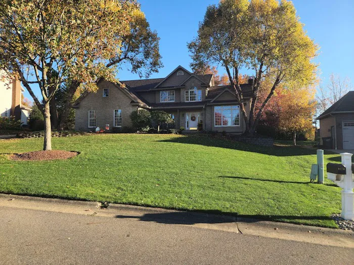 663 Roofing & Exteriors Picture 3