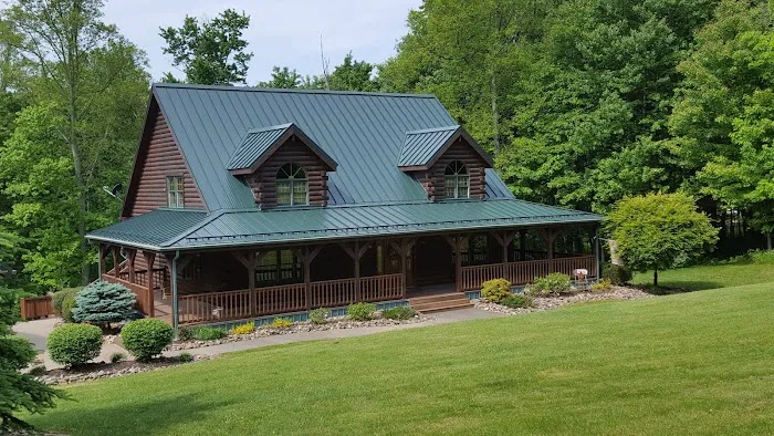 S & M Roofing Picture 2