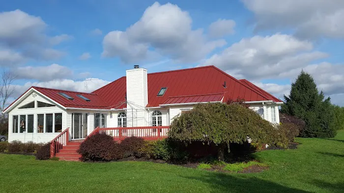 S & M Roofing Picture 1