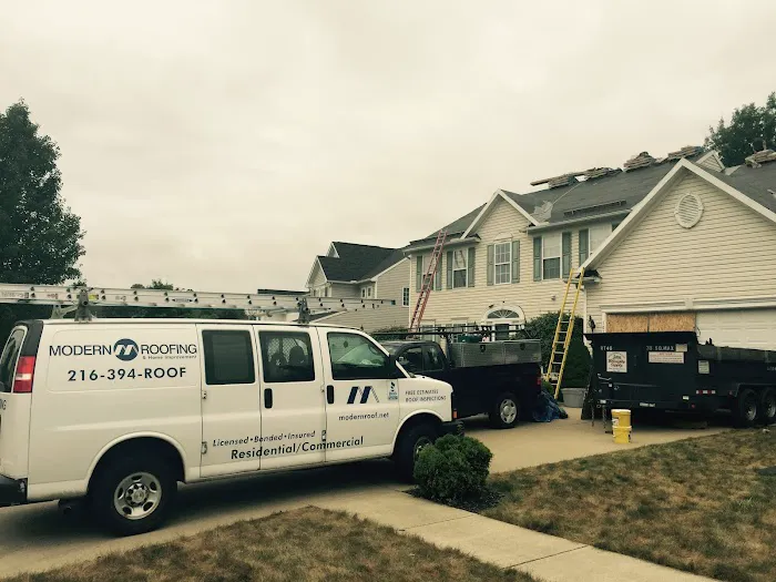 Modern Roofing and Home improvement Picture 7