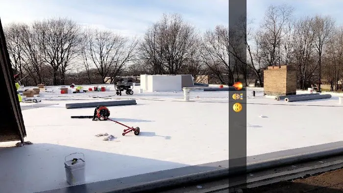 Cleveland Commercial Roofing Picture 1