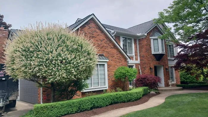 Mills Siding and Roofing Picture 9