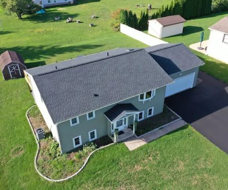 Oaks Roofing & Siding