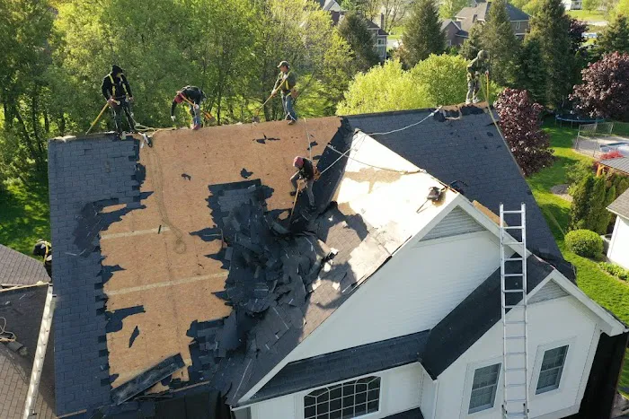 Oaks Roofing & Siding Picture 7