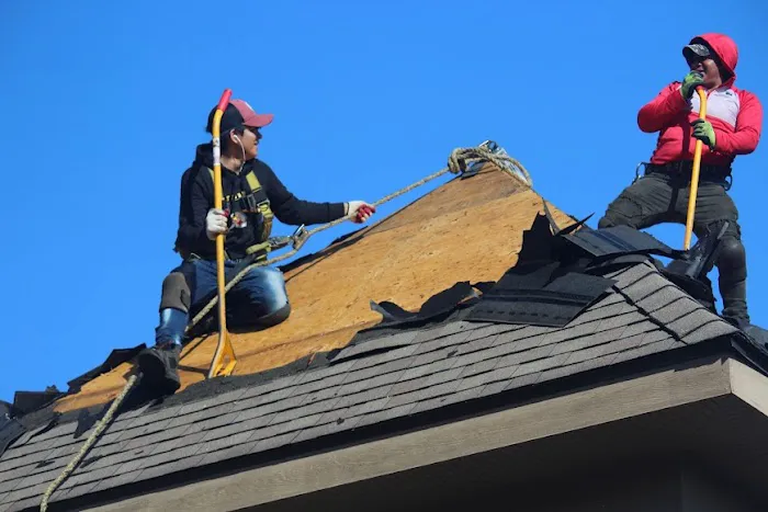 Oaks Roofing & Siding Picture 10