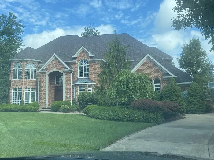 Pioneer Roofing II Picture 1