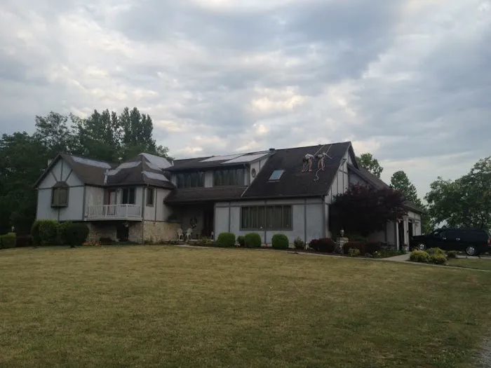 Johnson Roofing & Restoration LLC Picture 4