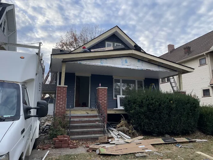 Barahona Roofing Picture 1