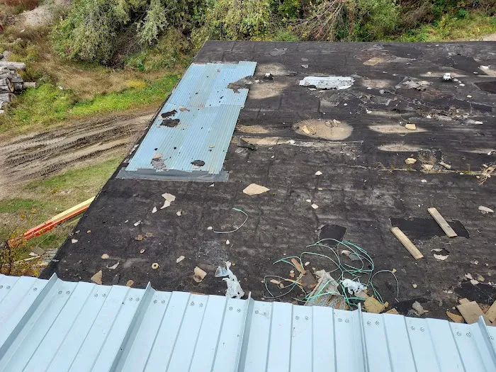 West Holmes Roofing & Construction Picture 8