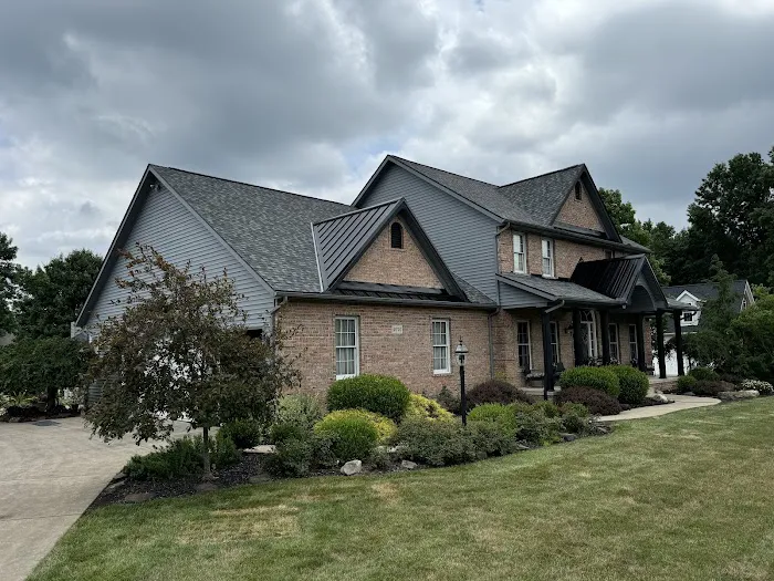 Elegant Exteriors Picture 2