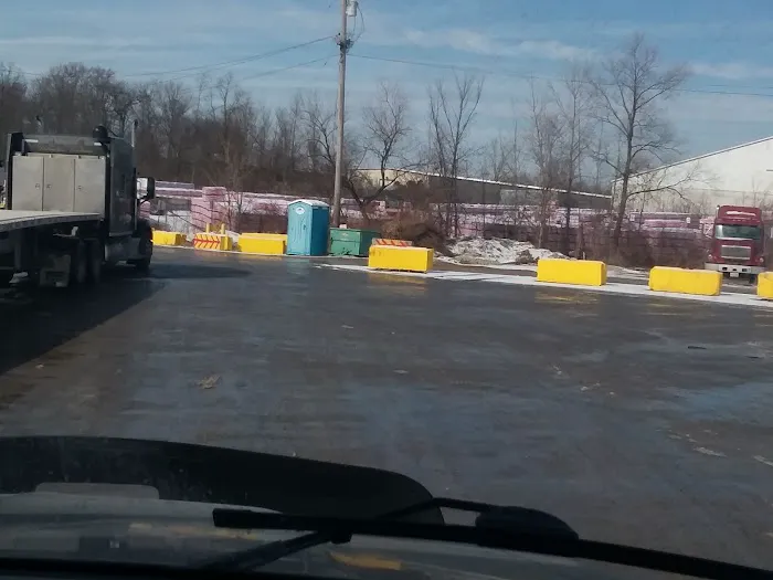 Owens Corning World truck Picture 7