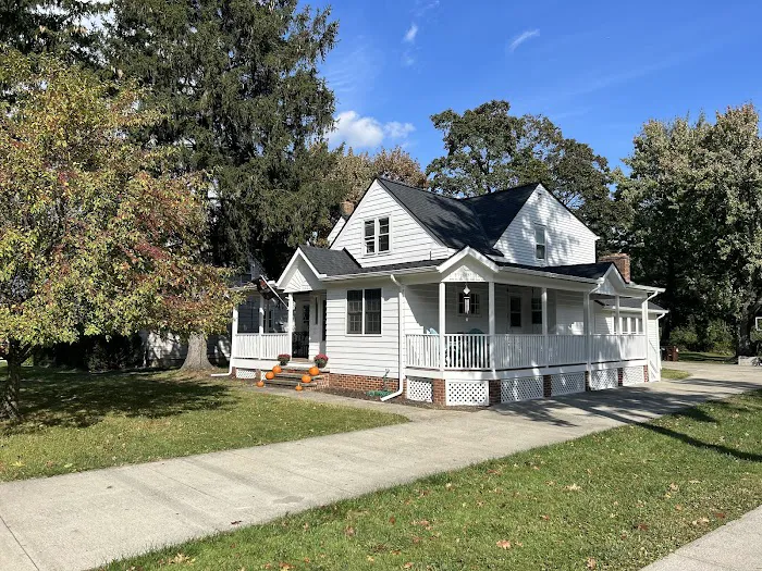 Robinhood Roofing and Restoration LLC Picture 5