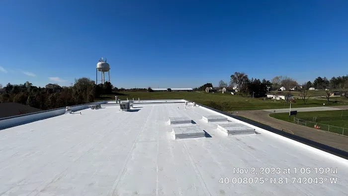 Gold Star Roofing LLC Picture 2