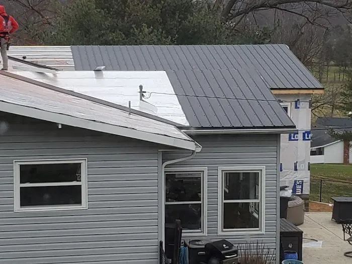 Muskingum Commercial Roofing Picture 1