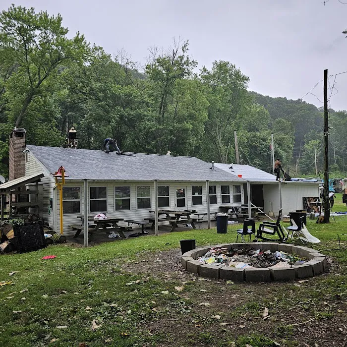 Am Roofing And Siding LLC Picture 1