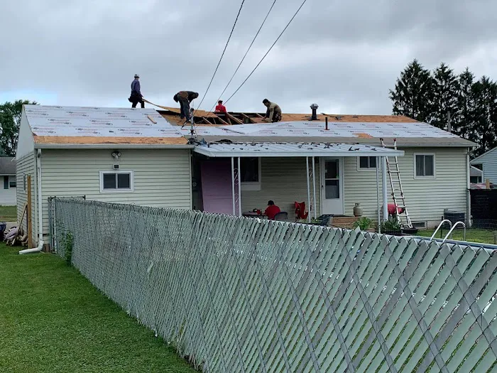 Am Roofing And Siding LLC Picture 10