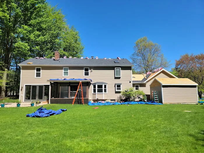 CLE Roofing & Siding LLC Picture 5