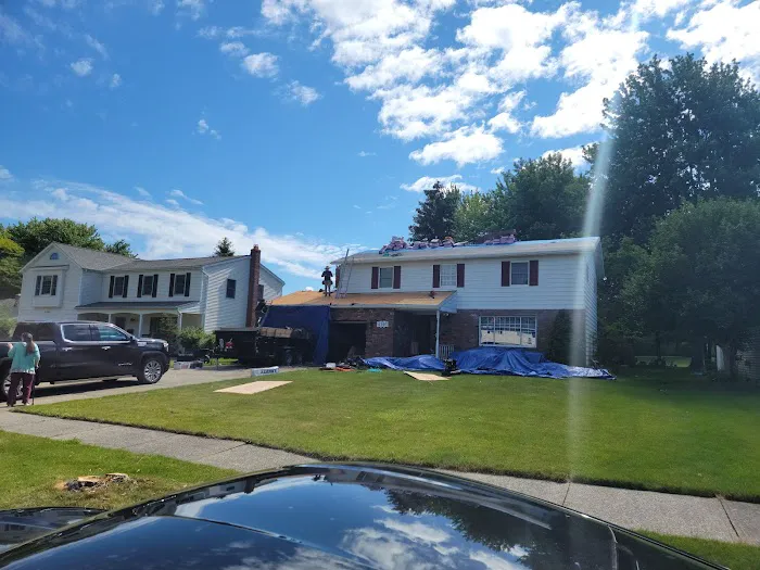 CLE Roofing & Siding LLC Picture 7