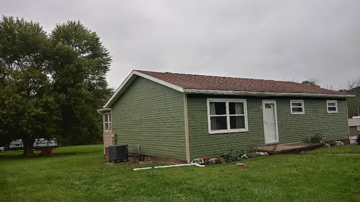 Russell's Roofing & Construction Picture 2