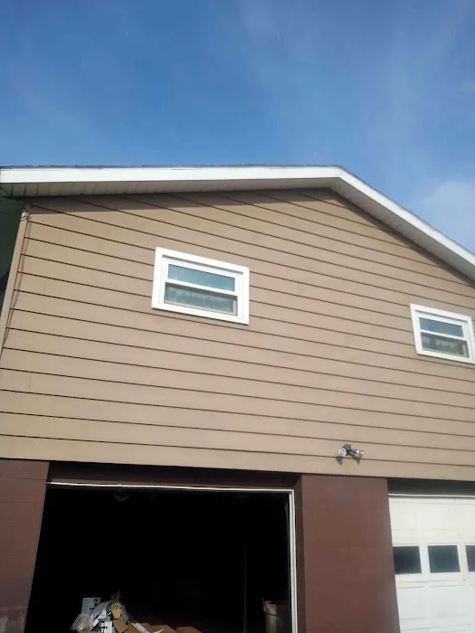 Russell's Roofing & Construction Picture 6