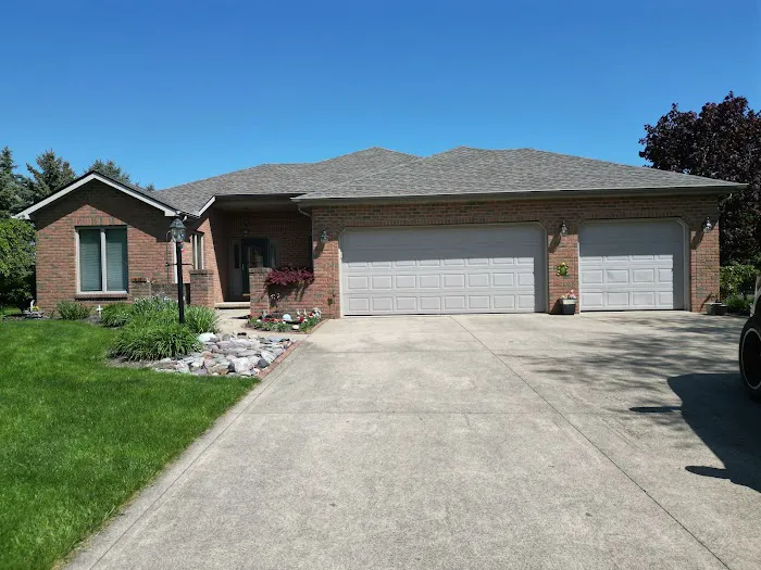 DM Roofing Siding & Windows of Ashland Picture 9