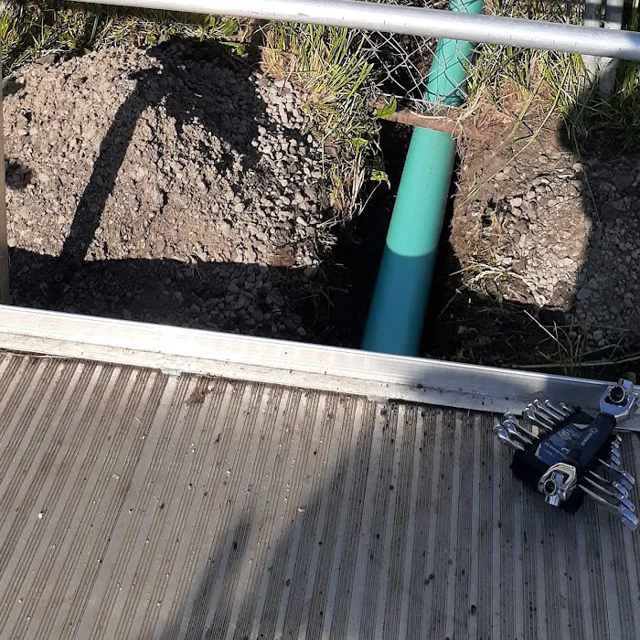 B & B Hartline Family Roofing Picture 8