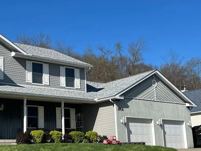 Mike's Roofing & Construction Services Picture 1