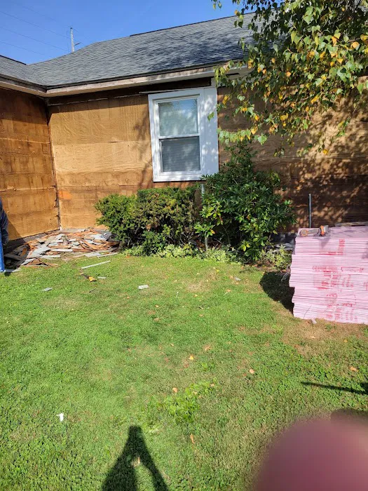 SRS Construction Services - Roofing and Siding Contractor Picture 1