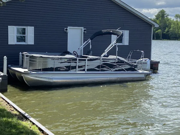 BG Roofing and Siding Picture 5