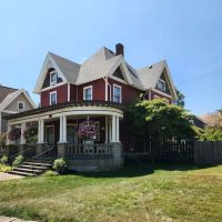 Michael's Roofing & Gutter Company ico