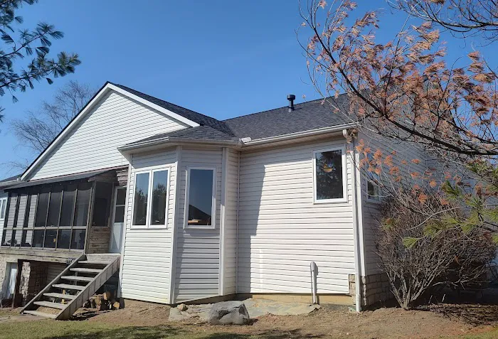 Michael's Roofing & Gutter Company Picture 3