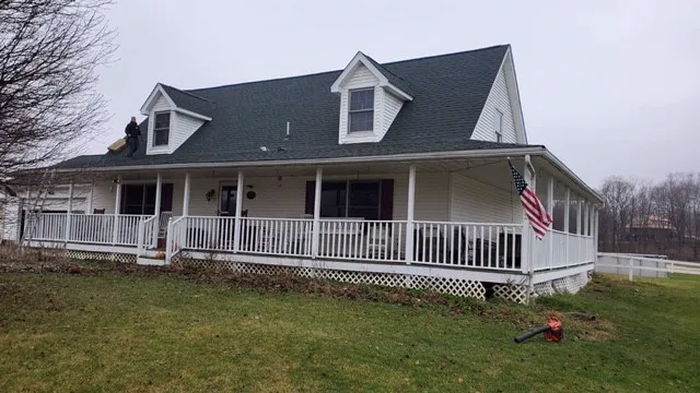 Buck I Roofing & Restoration Picture 3