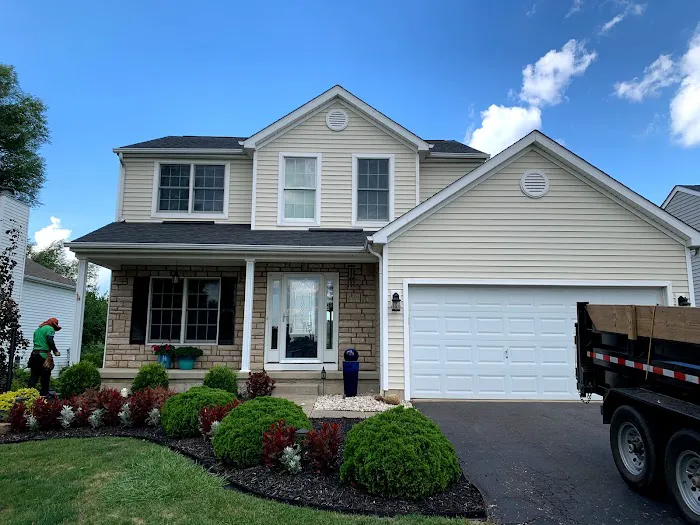 R&L Roofing Picture 5