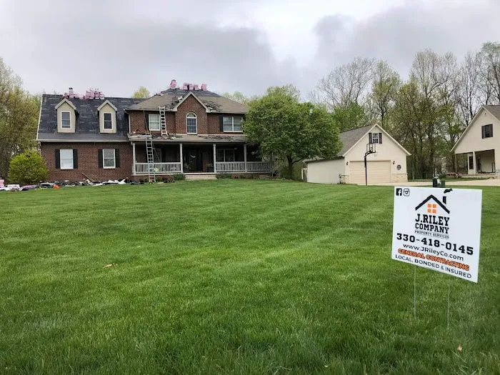J. Riley Roofing Picture 2