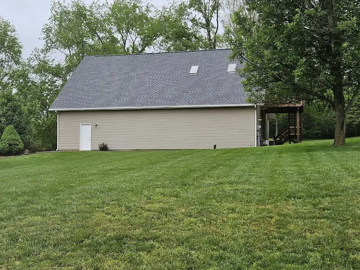 Know-A-Guy Roofing & Exteriors, LLC Picture 3