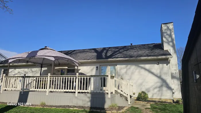 Shift Roofing & Exteriors Picture 1