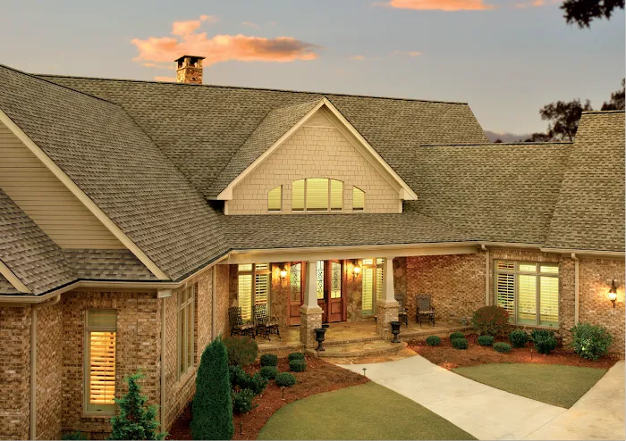 Dyer Remodeling Roofing & Siding Picture 9