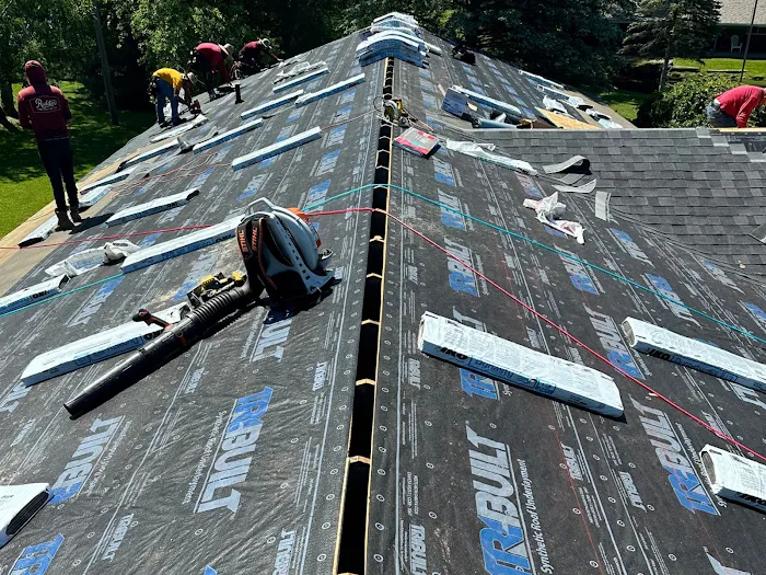 614 Contractors Picture 6