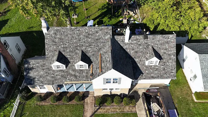 The Roof Guys Picture 4