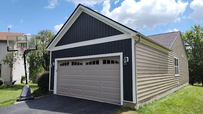 MaxForce Roofing and Siding Picture 4