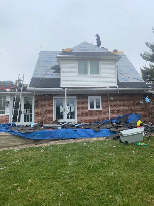 B & T Roofing Ltd. Picture 1