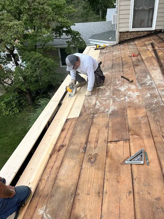 B & T Roofing Ltd. Picture 4