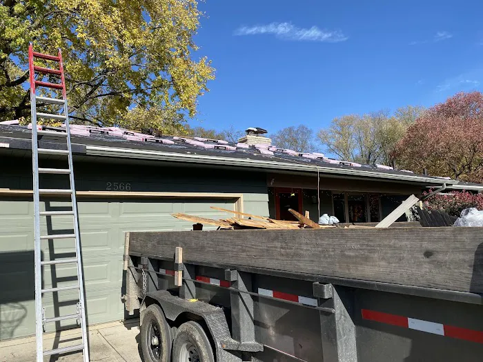 RED HORNET ROOFING Picture 8