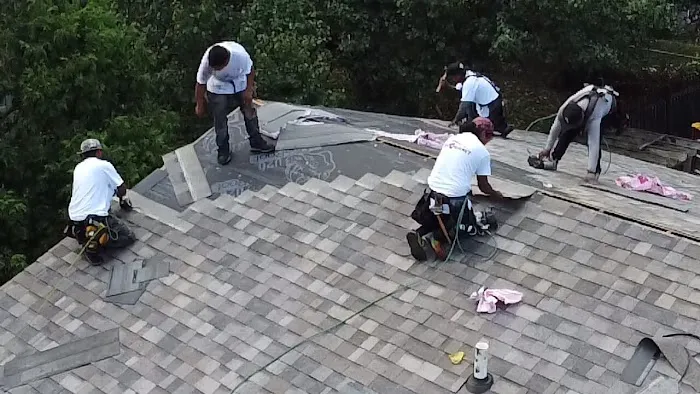 RED HORNET ROOFING Picture 10